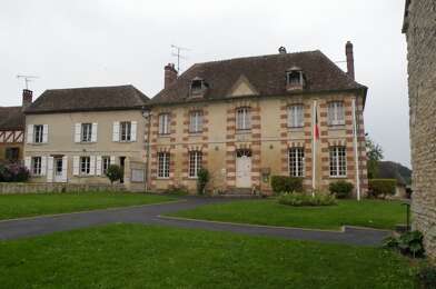 Terrain  77900 €