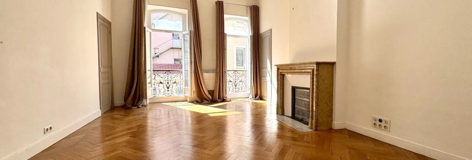 Appartement 5 Pièces 198 m² à vendre à Marseille 6 (13006)