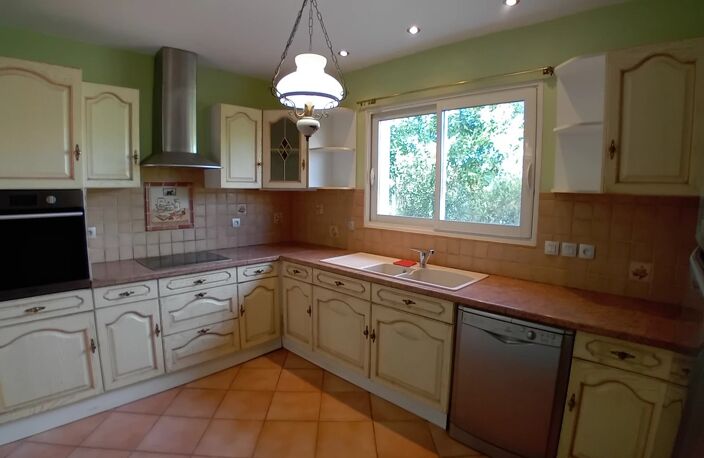 MAISON CONTEMPORAINE 5P CENTRE POUILLON — photo 5