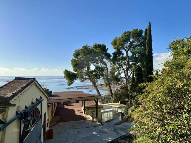 Maison proposé à Menton
