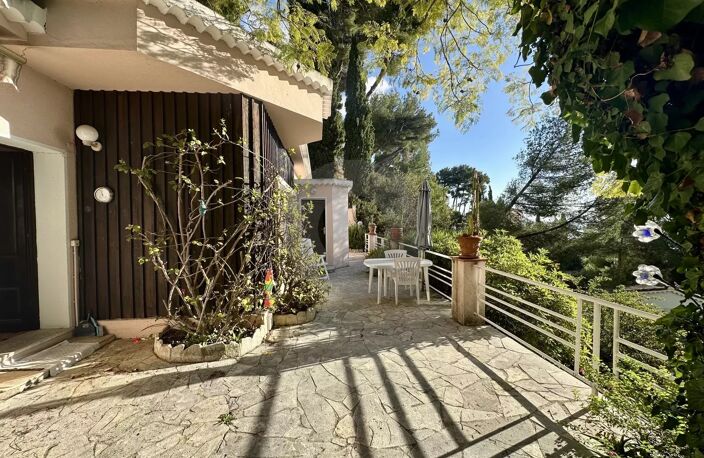 Menton Garavan Maison au calme vue mer — photo 2