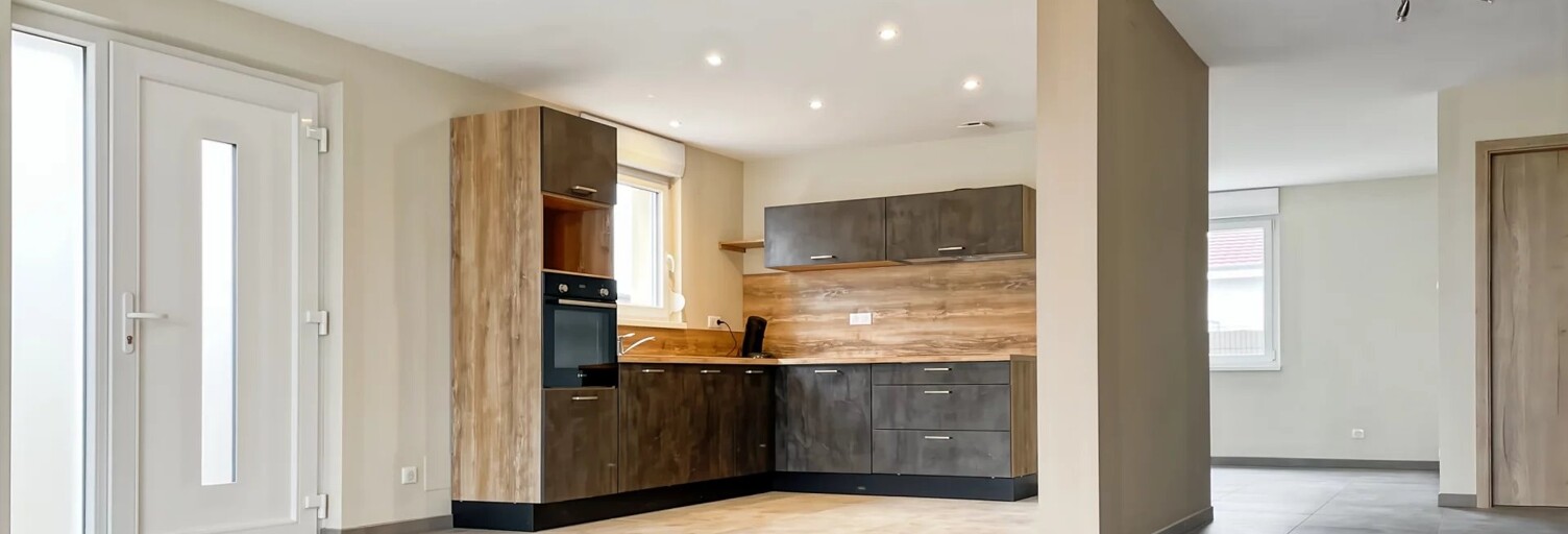 Maison 6 Pièces 136 m² à louer à Betschdorf (67660)