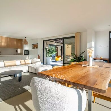 Maison 5 pièces 2250000 €