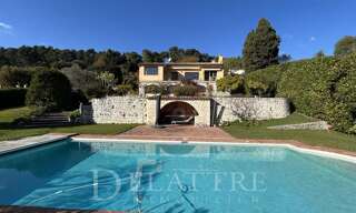 Maison 8 Pièces 172 m² à vendre à La Colle-sur-Loup (06480)