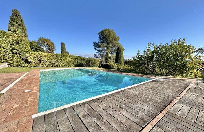 LA COLLE SUR LOUP — photo 4