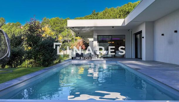 Villa / Maison 9 pièces  à vendre Aix-en-Provence 13100