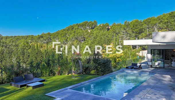 Villa / Maison 9 pièces  à vendre Aix-en-Provence 13100