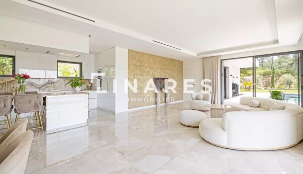 Villa / Maison 9 pièces  à vendre Aix-en-Provence 13100