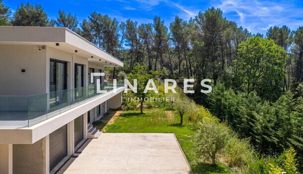 Villa / Maison 9 pièces  à vendre Aix-en-Provence 13100