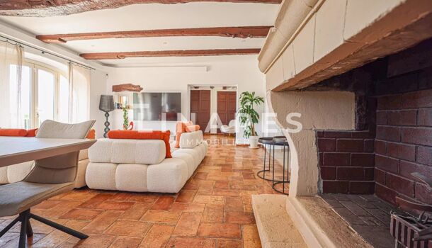 Villa / Maison 9 pièces  à louer Aix-en-Provence 13100