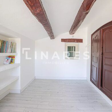 Maison 9 pièces 10500 €