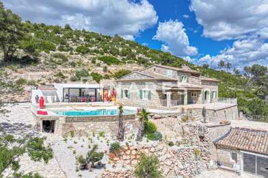 Maison 9 pièces 10500 €