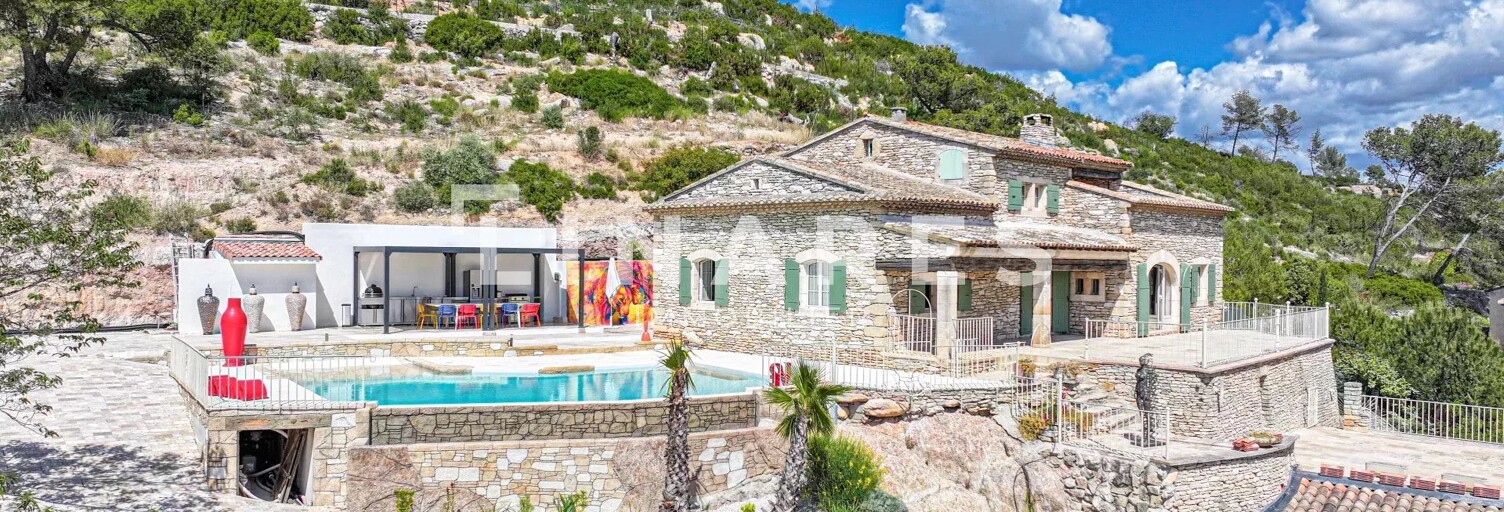 Maison 9 Pièces 300 m² à louer à Aix-en-Provence (13100)
