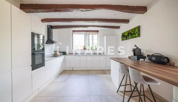 Villa / Maison 9 pièces  à louer Aix-en-Provence 13100