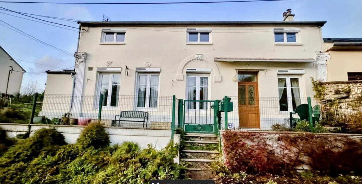 MAISON  / LILLEBONNE — photo 1
