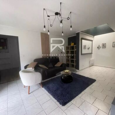 Maison 2 pièces 750 €