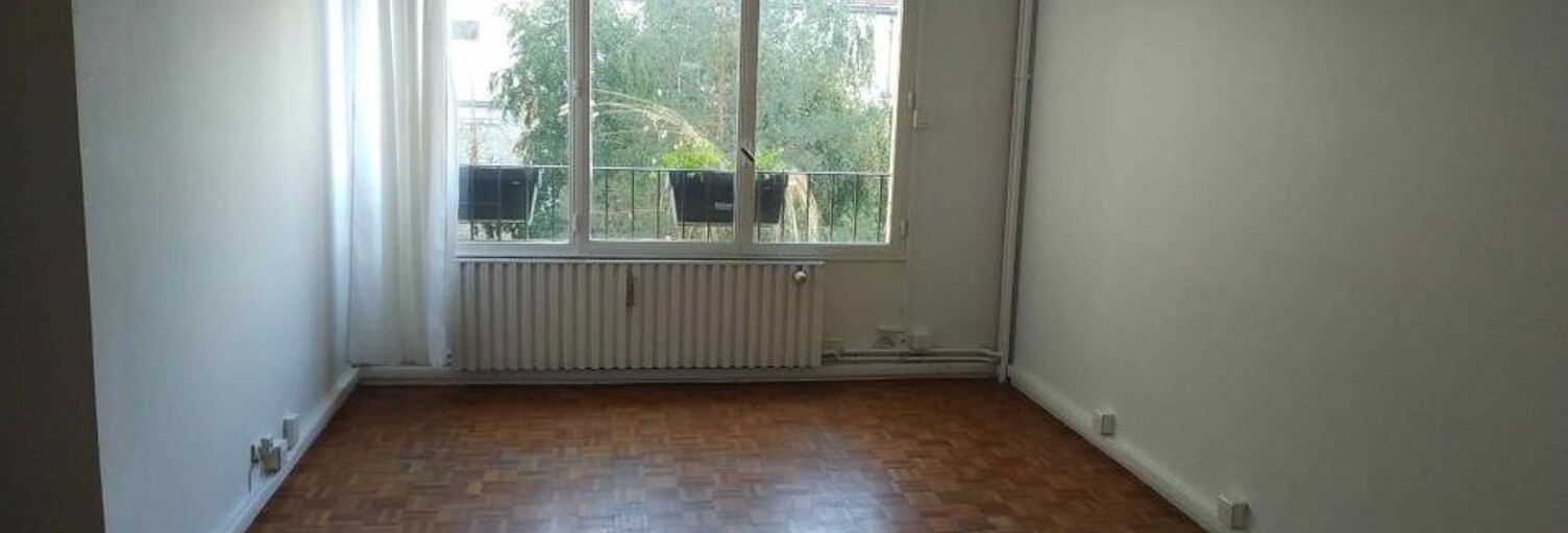 Appartement 1 Pièce 40 m² à louer à Paris 20 (75020)