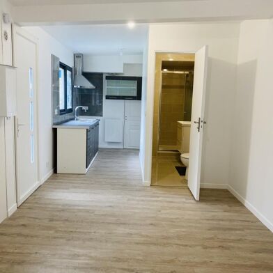 Appartement 1 pièces 650 €