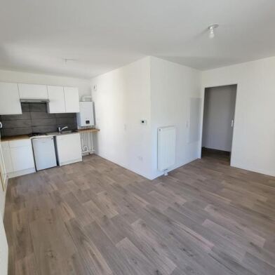 Appartement 1 pièces 810 €