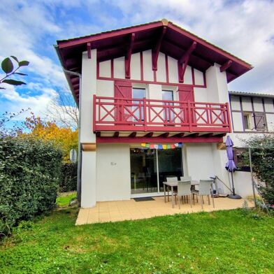 Appartement 4 pièces 386900 €