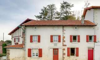 Maison 3 Pièces 168 m² à vendre à Saint-Jean-Pied-de-Port (64220)