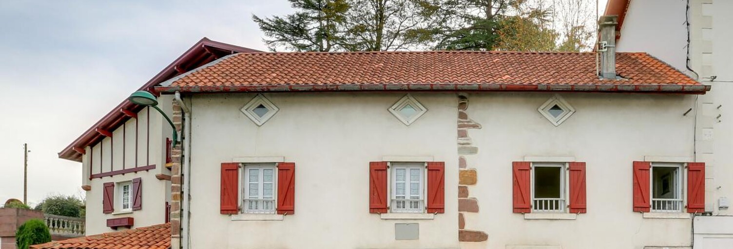 Maison 3 Pièces 168 m² à vendre à Saint-Jean-Pied-de-Port (64220)