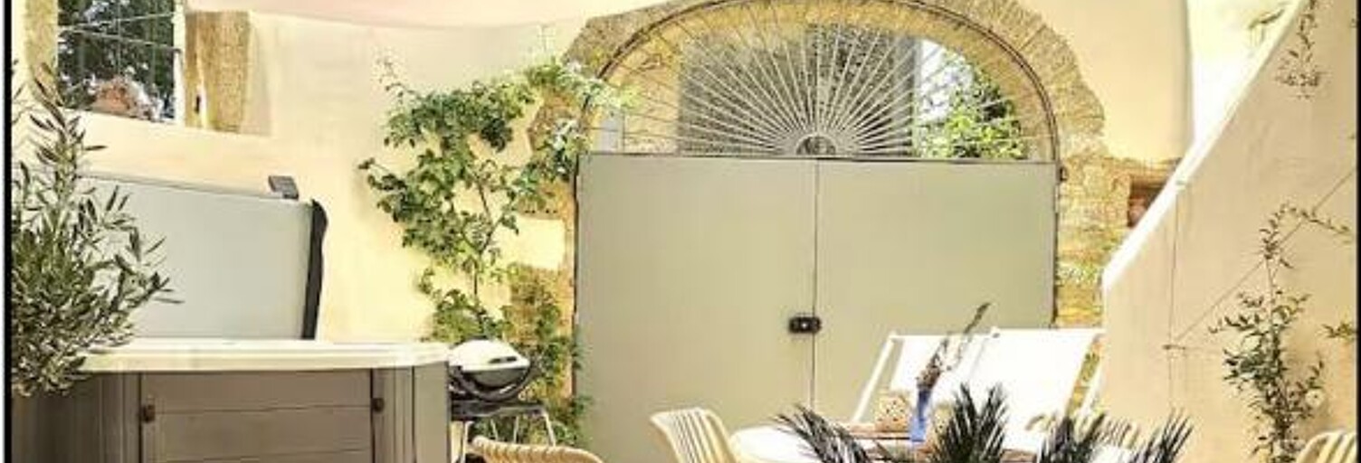 Maison 9 Pièces 196 m² à vendre à Saint-Maximin (30700)