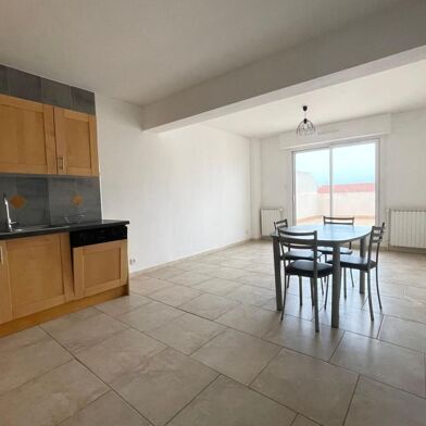 Appartement 2 pièces 770 €