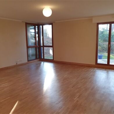 Appartement 3 pièces 1230 €