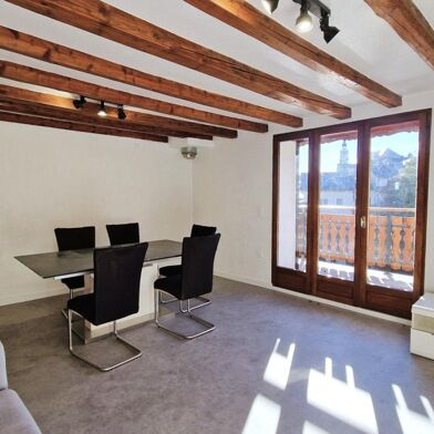 Appartement 4 pièces 950 €