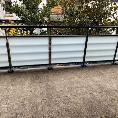 Appartement 3 pièces 790 €