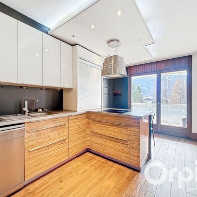 Appartement 3 pièces 230000 €