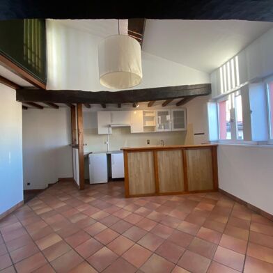 Appartement 1 pièces 450 €