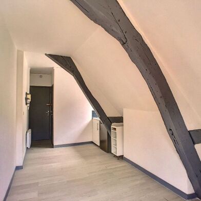 Appartement 1 pièces 480 €