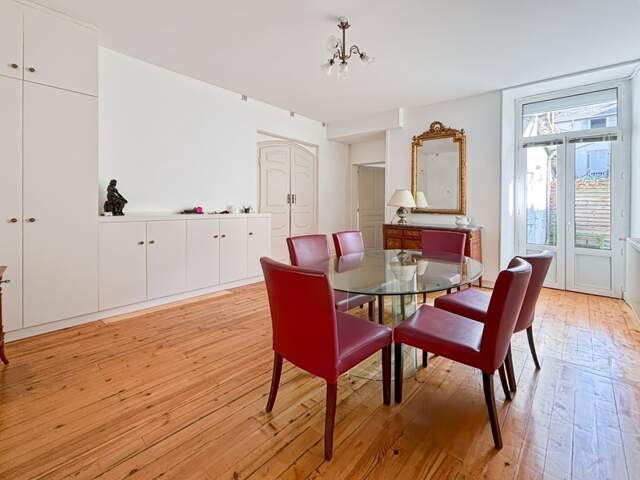 Superbe Appartement Haussmannien Rénové en Plein Cœur de Tarbes — photo du bien