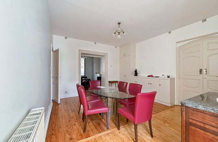 Superbe Appartement Haussmannien Rénové en Plein Cœur de Tarbes — photo 2