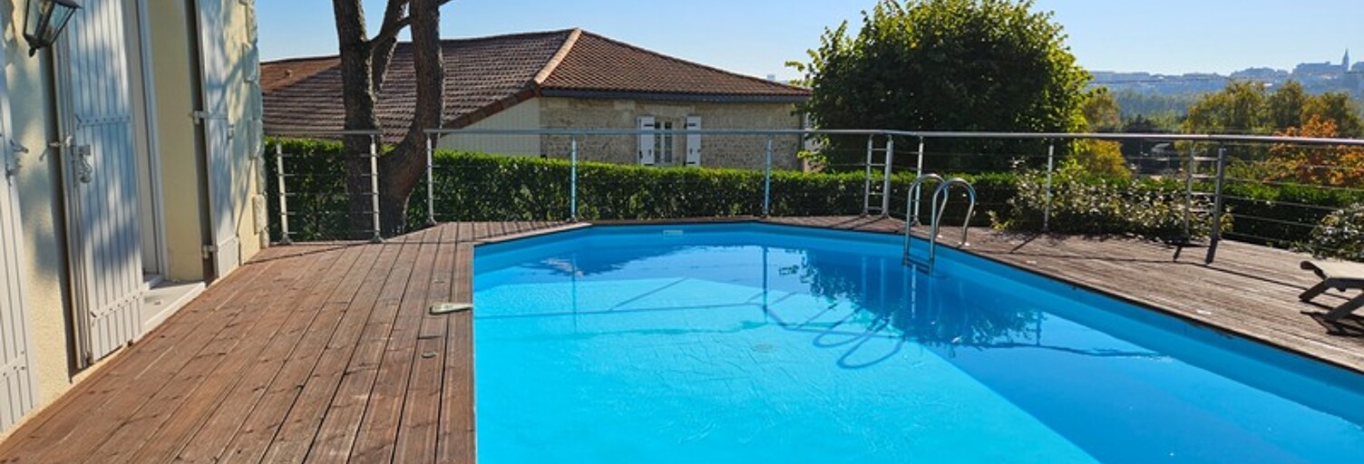 Maison 8 Pièces 229 m² à vendre à Angoulême (16000)