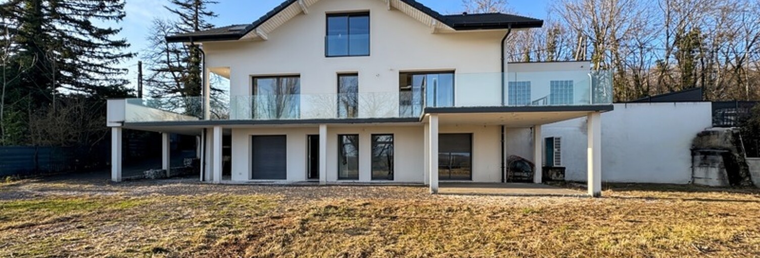 Maison 7 Pièces 234 m² à vendre à Divonne-les-Bains (01220)