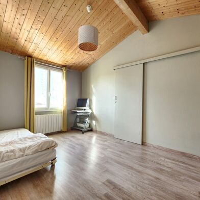 Maison 5 pièces 349990 €