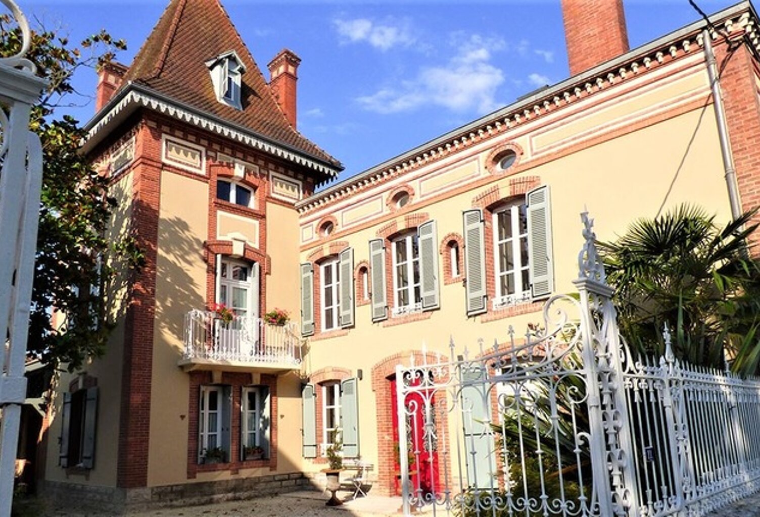 Dpt Gers (32), AIRE SUR L ADOUR proche, PROPRIETE BOURGEOISE du XIX, sans travaux, avec gite indépendant, maison de gardien, avec jardin, garage, piscine, sur les Chemins de St jacques — photo 1