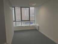 Dpt Nord (59), à vendre ROUBAIX immeuble de rapport Bureau 67m2 centre-ville en zone franche et QQPV au pied des transports — photo 2