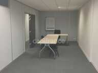 Dpt Nord (59), à vendre ROUBAIX immeuble de rapport Bureau 67m2 centre-ville en zone franche et QQPV au pied des transports — photo 4
