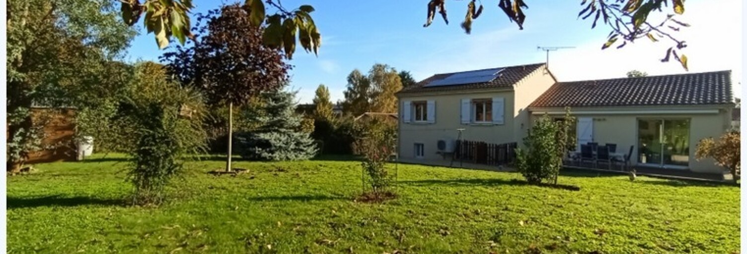 Maison 5 Pièces 105 m² à vendre à Saint-Martin-de-Saint-Maixent (79400)