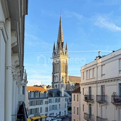 Appartement 6 pièces 370000 €