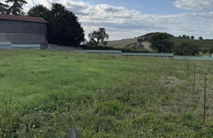 Terrain constructible à Hurigny — photo 3