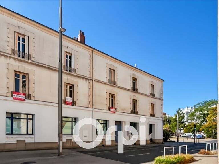 Appartement À Vendre — photo 1