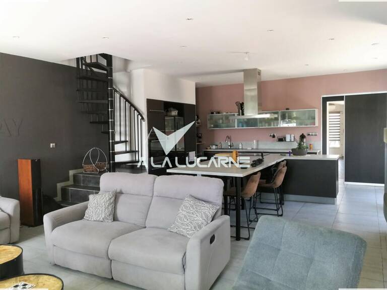Maison F7 — photo 1
