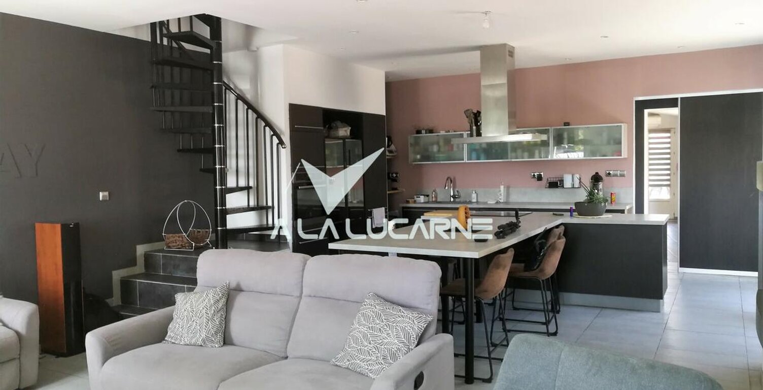 Maison F7 — photo 1