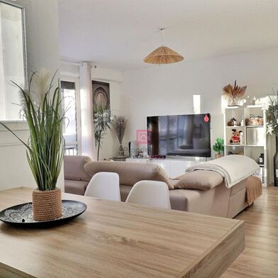 Appartement 4 pièces 187200 €