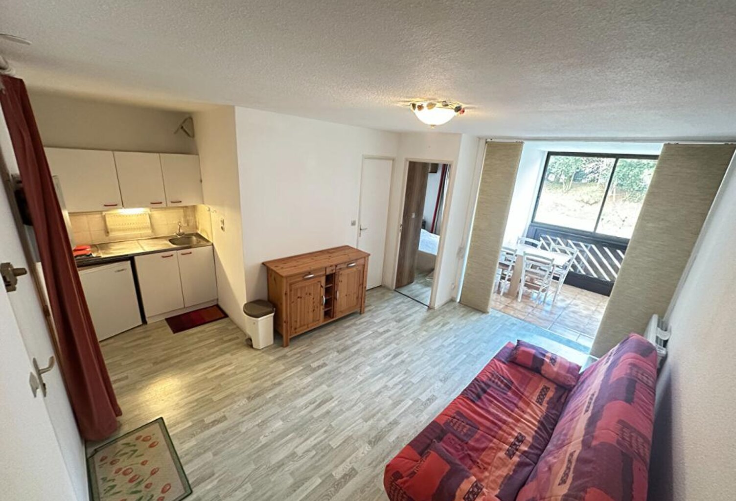 Appartement type T2 200 m Plage — photo 1